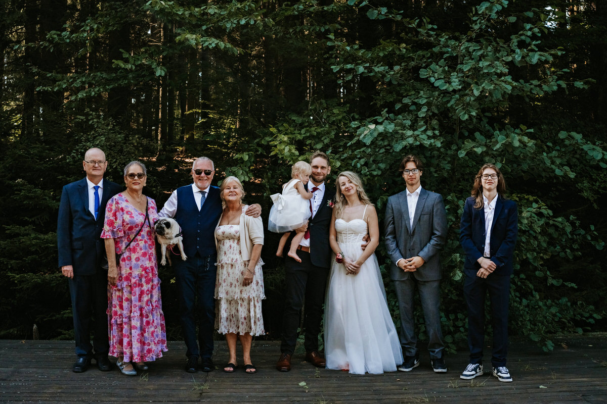Mikrosvatba - skupinová fotografie všech.